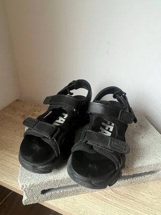 Sandalias Buffalo Negras