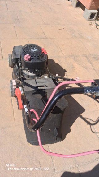 Cortacésped con traccion gasolina 139cc