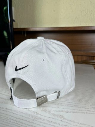 Gorra Nike Classic99 Swoosh Flex Blanca