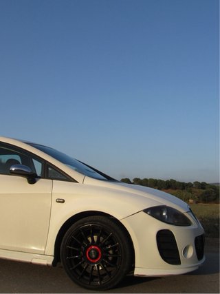 Leon Mk2 2008