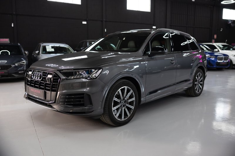 Audi Q7 2021, foto 6