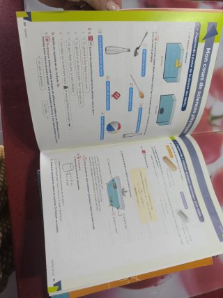 Libro de francés Parcours 3°ESO