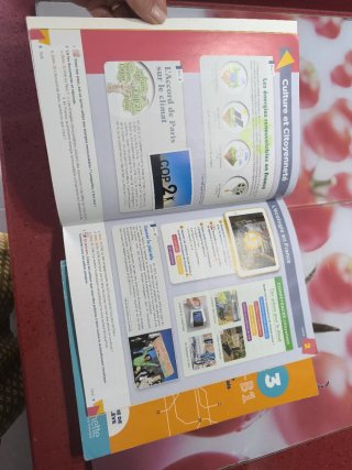 Libro de francés Parcours 3°ESO