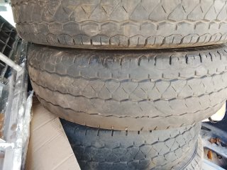 Neumáticos 195/75 R16C con llanta