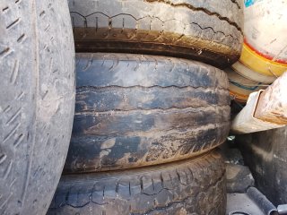 Neumáticos 195/75 R16C con llanta