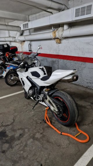 Honda CBR 600 RR