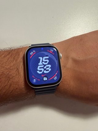 Apple Watch Series 10 46mm Cellular como nuevo.