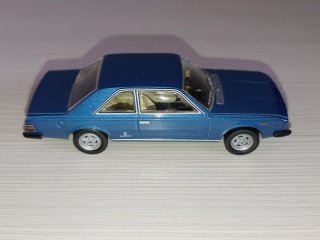 Fiat 130 Coupé 1:43 Norev Auto Indimenticabili