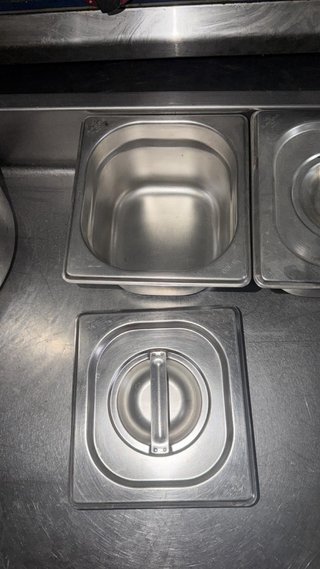 Vasche in acciaio 5 ciascuna 25 pz in stock