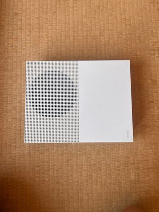 Xbox One S All-Digital 1TB + 2 Mandos