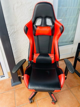 Silla gaming / escritorio Negra y Roja