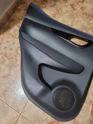 Moldura Puerta Trasera Izq Nissan Qashqai J11