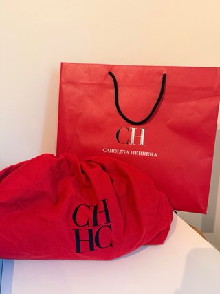 Bolso CH Initials Insignia nuevo⁠