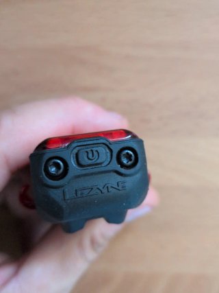 Luz trasera LEZYNE KTV Drive Pro+