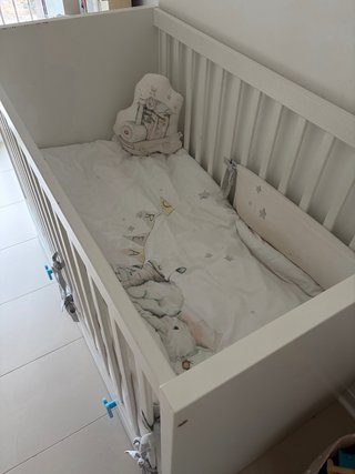 Cuna blanca madera buen estado