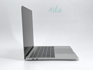MacBook Pro 13" (2019) Intel Core i5 2.4GHz 4 núcleos - SSD 512Gb - RAM 16GB - Plata
