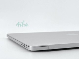 MacBook Pro 13" (2019) Intel Core i5 2.4GHz 4 núcleos - SSD 512Gb - RAM 16GB - Plata