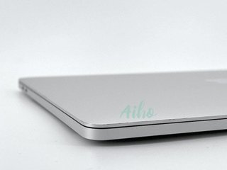 MacBook Pro 13" (2019) Intel Core i5 2.4GHz 4 núcleos - SSD 512Gb - RAM 16GB - Plata