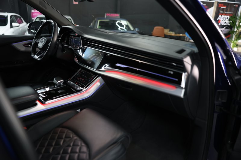 Audi Q7 2020, foto 26