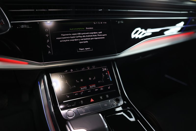 Audi Q7 2020, foto 36