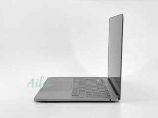 MacBook Pro 13" (2017) Intel Core i7 2.5GHz 2 núcleos - SSD 256Gb - 16GB RAM - Gris Espacial