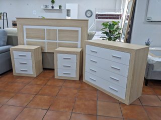 Dormitorio: Cabecero, 2 Mesitas y Cómoda