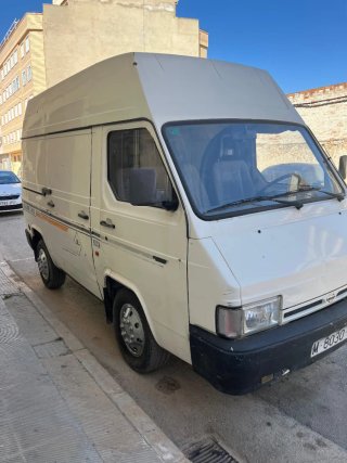 Nissan Trade 1993