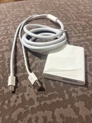 Adaptador de corriente Apple