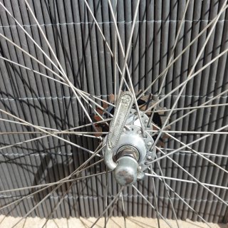 Rueda trasera carretera 700C Maillard 6V