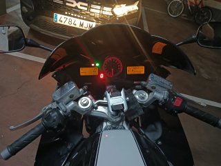 Honda VFR 800 VTEC Negra