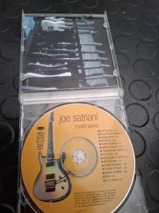 CD Joe Satriani Crystal Planet