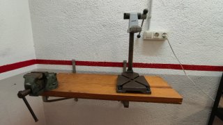 Banco de trabajo 90x35cm con tornillo