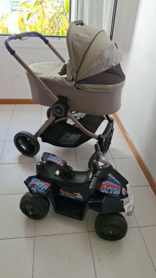 Passeggino Chicco + Quad a Batteria