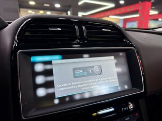 Jaguar F-PACE 2.0 i4D 180cv AWD Portfolio