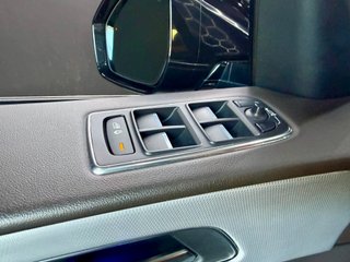 Jaguar F-PACE 2.0 i4D 180cv AWD Portfolio