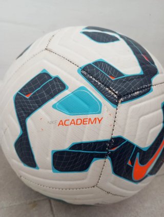 Balón Nike Academy Aerowsculpt 24/25