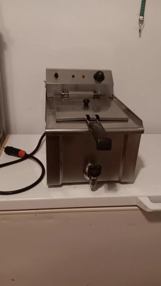 Freidora Industrial Beckers 10L 5000W