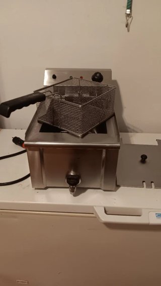 Freidora Industrial Beckers 10L 5000W