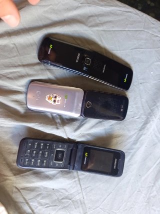 Lote 3 móviles LG, Nokia, Samsung