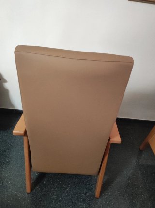 Sillones polipiel madera beige