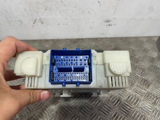 CAJA RELES / FUSIBLES FORD MONDEO BERLINA (CA2) 7G9T14A073ED 130440