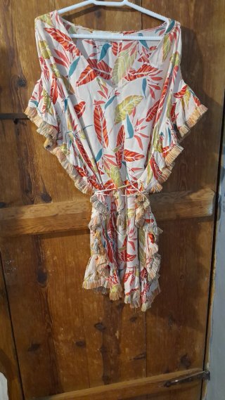 Lote 2 vestiti floreali blu e bianchi