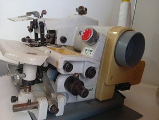 Máquina de coser bajos Kosel