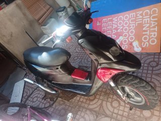 Peugeot Trekker Scooter