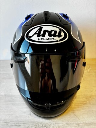 Casco Arai Roberts Jr.