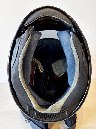Casco Arai Roberts Jr.