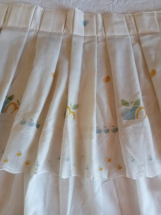 2 cortinas ventana cocina