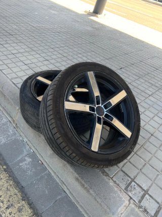 4 Llantas de aleación negras y plateadas, audi A4