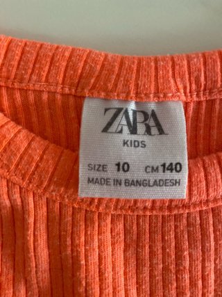 Camiseta Zara niña tirantes naranja