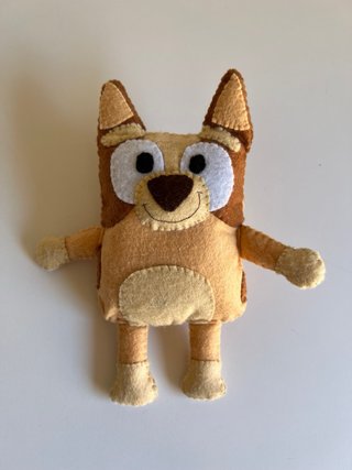 Peluches de bluey artesanales
